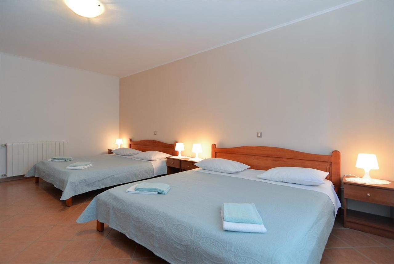 Apartments Marija 1089 포레치 외부 사진