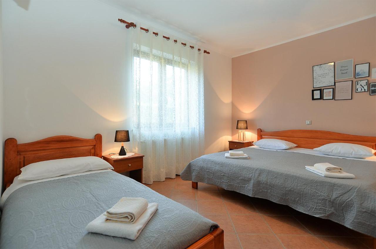 Apartments Marija 1089 포레치 외부 사진