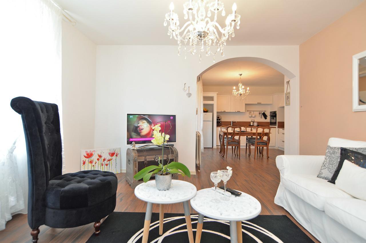Apartments Marija 1089 포레치 외부 사진